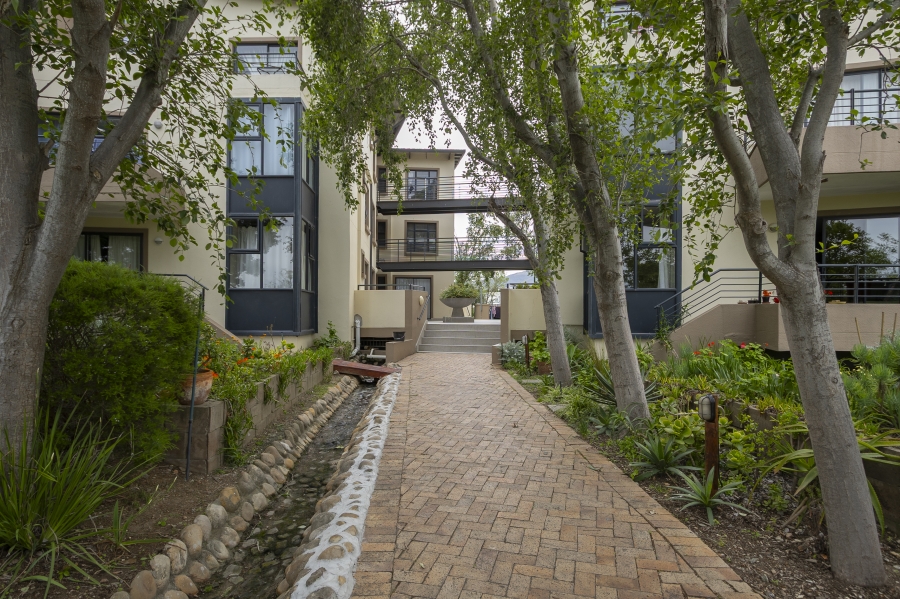 2 Bedroom Property for Sale in The Links Western Cape